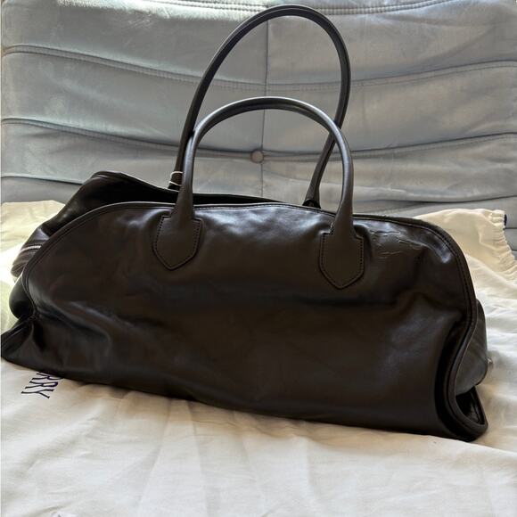 Burberry medium Shield leather duffle bag Black Leather NWT 3550$ - Picture 4 of 10